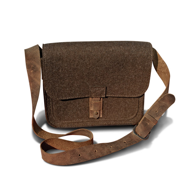 Jagdtasche aus Wollfilz und Leder Jagdtasche aus Wollfilz und Leder